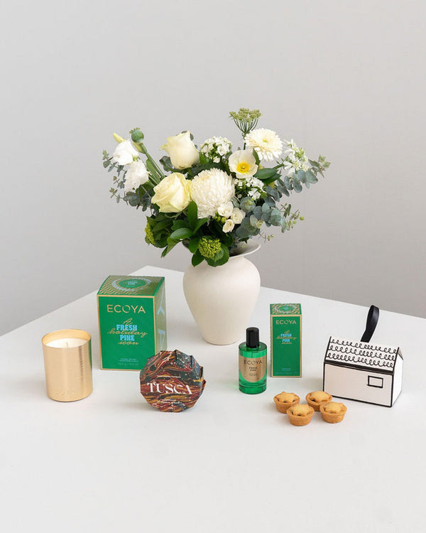 An Ecoya Christmas - Fresh Pine & Flowers