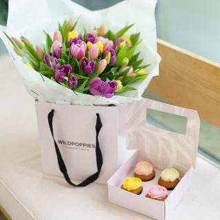 Market Mixed Tulips (Free Box of Cupcakes)