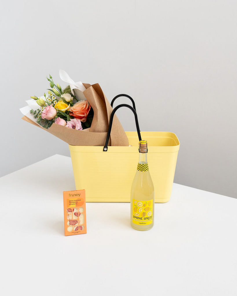 Here Comes the Sun Summer Gift Bag - Wild Poppies -  Flower - Same Day Flower Delivery Auckland - Auckland Flower Delivery \ Florists - boutique gift boxes