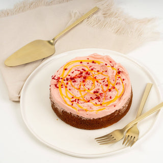 Sweet Talk Lemon & Raspberry Cake