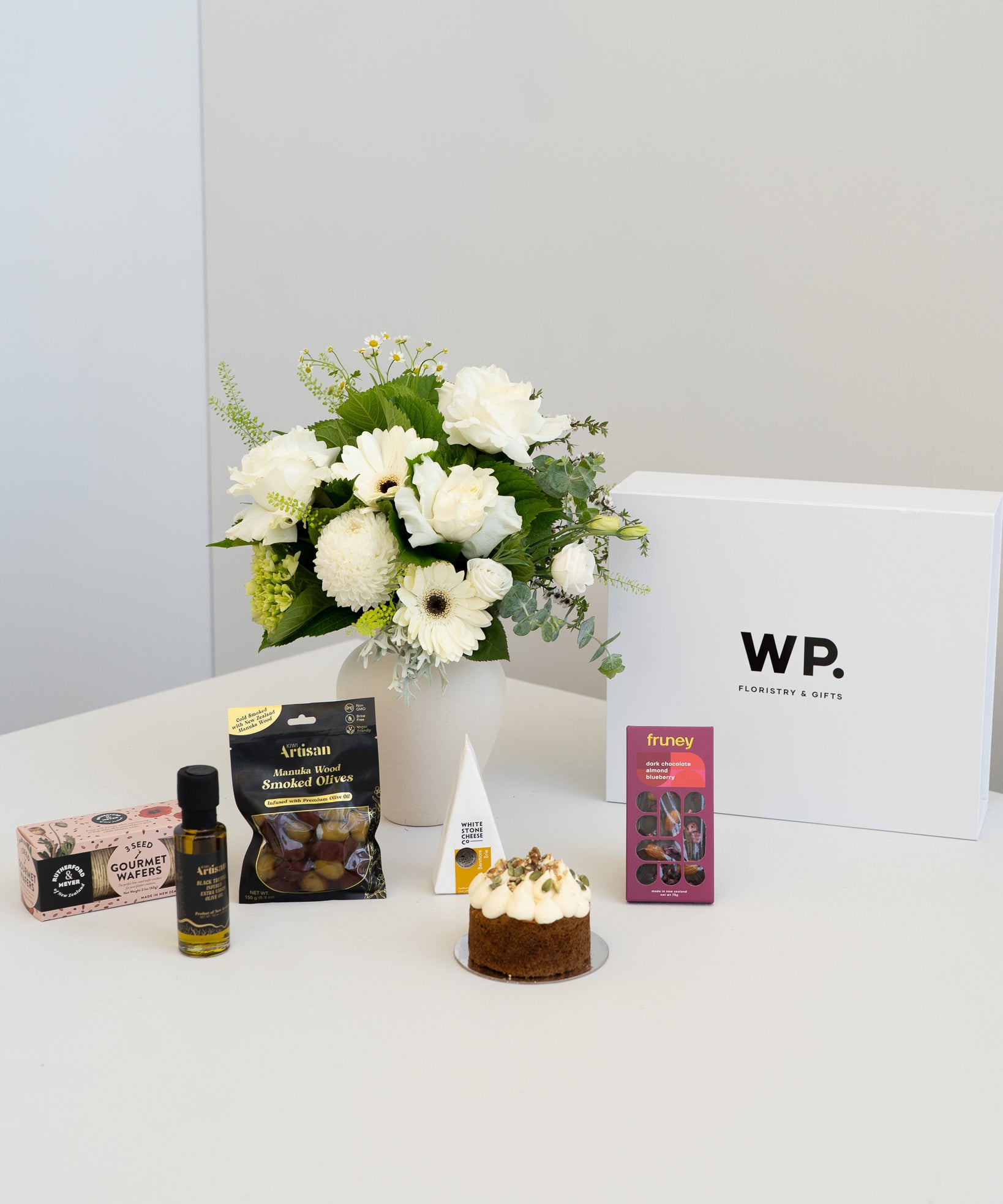 Celebrate in Style Gift - Wild Poppies -  Flower - Same Day Flower Delivery Auckland - Auckland Flower Delivery - Florists - boutique gift boxes