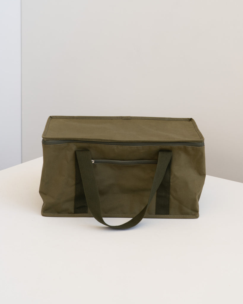 Beach Day Cooler Hamper  - Wild Poppies -  Flower - Same Day Flower Delivery Auckland - Auckland Flower Delivery - Florists - boutique gift boxes