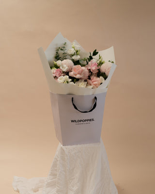 Blooming Love – Showstopper Bouquet