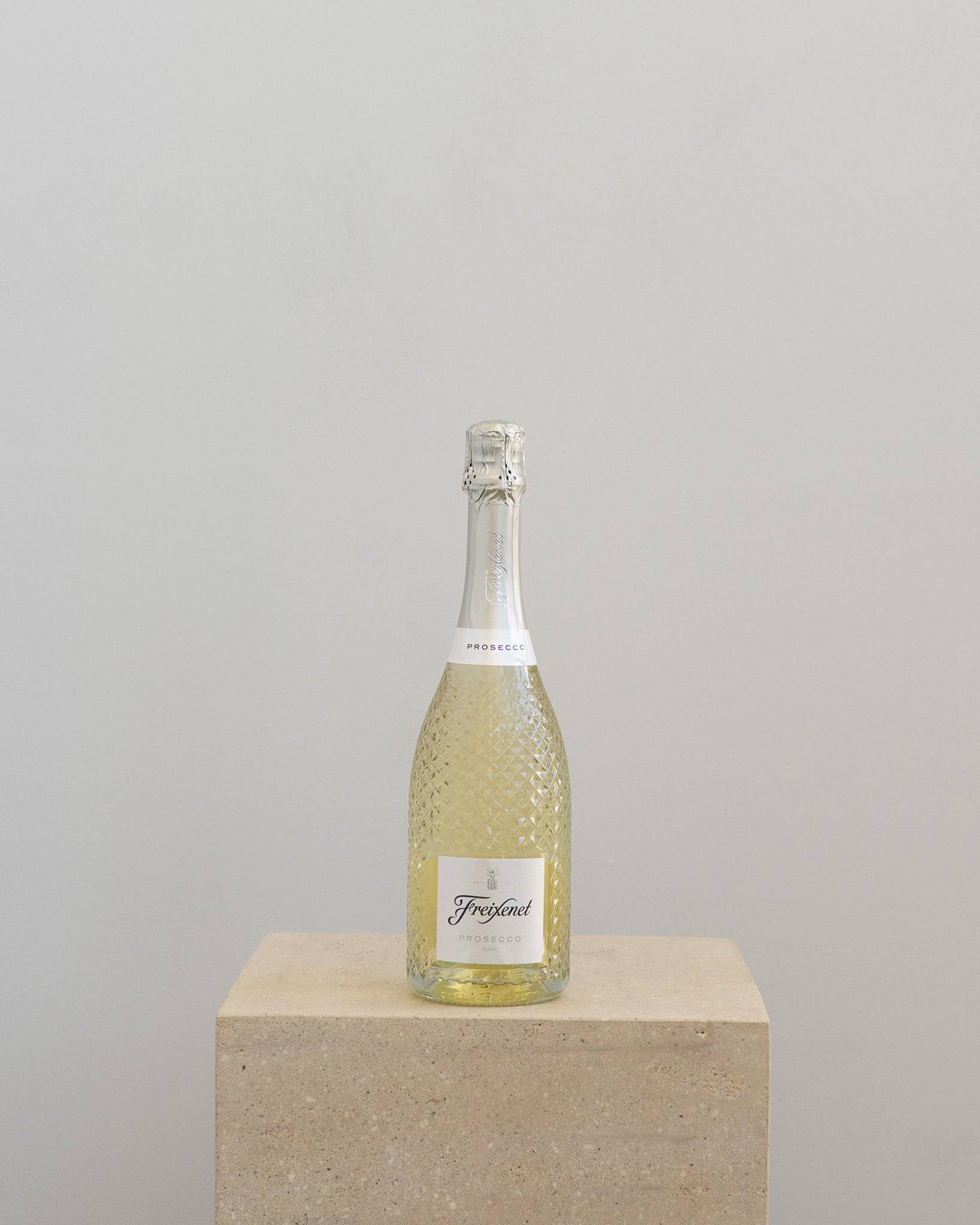 Sparkling Prosecco and Huski Champagne Cooler - Wild Poppies -  Flower - Same Day Flower Delivery Auckland - Auckland Flower Delivery - Florists - boutique gift boxes