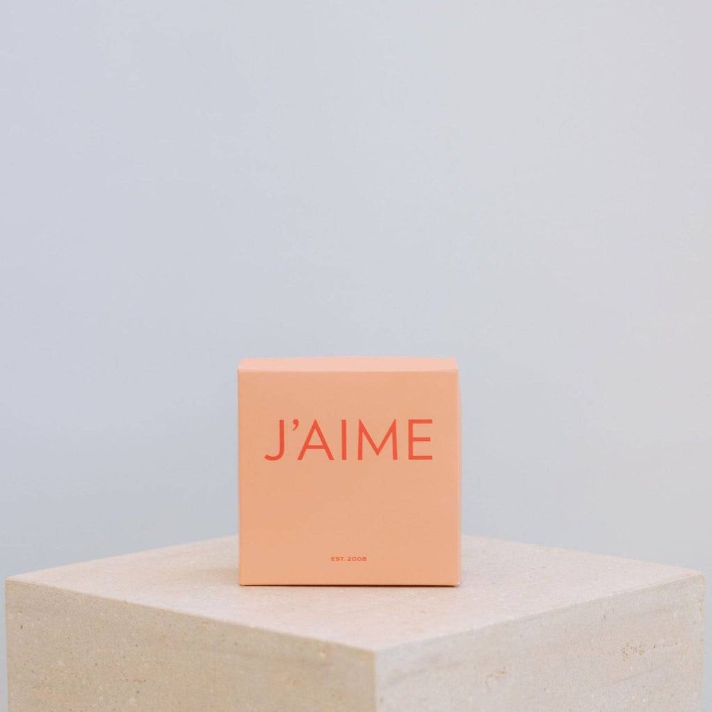 J'aime Macarons Beautiful box
