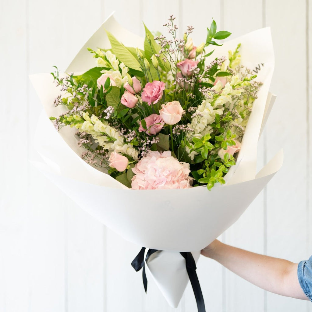 Pinky Promise Flower Bouquet - Wild Poppies -  Flower - Same Day Flower Delivery Auckland - Auckland Flower Delivery \ Florists - boutique gift boxes 